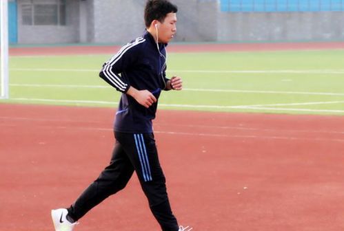 跑步暂停再继续:科学解析间歇跑的训练奥秘