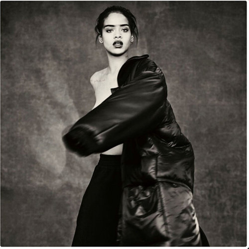 James Joint (Interlude)歌词-Rihanna